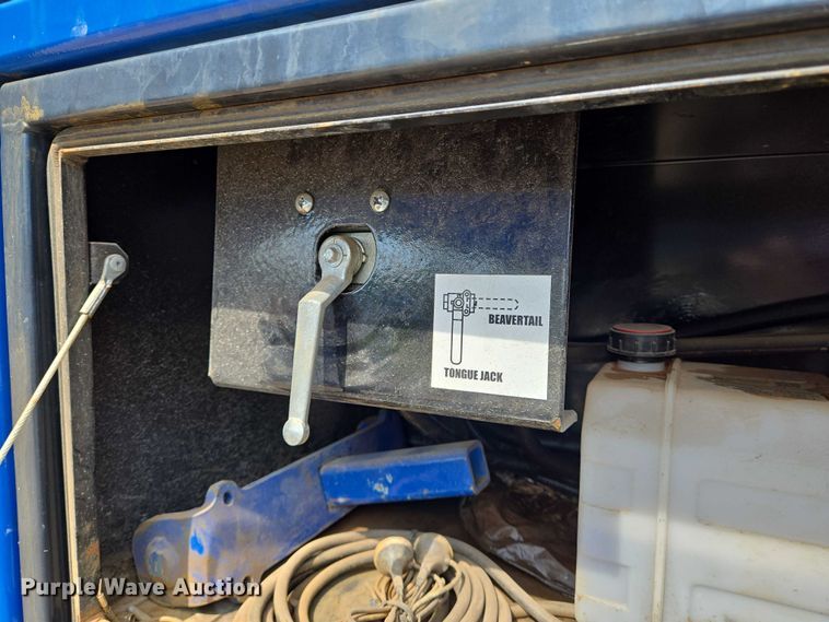 image for item EN8045 2020 Midsota TBWB-32 tilt deck equipment trailer