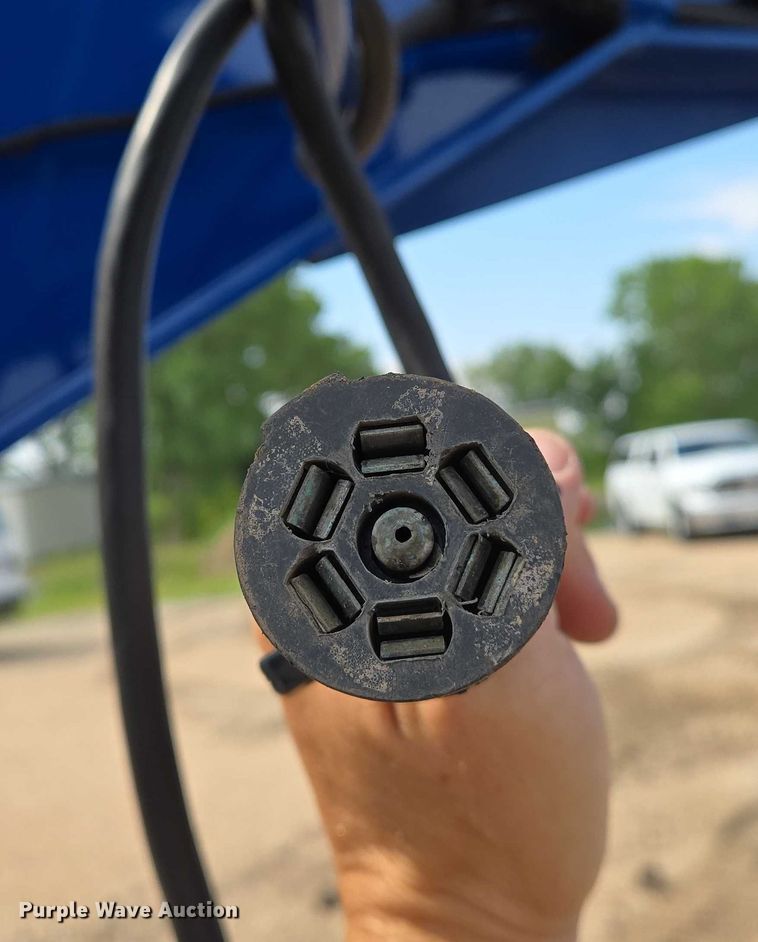 image for item EN8045 2020 Midsota TBWB-32 tilt deck equipment trailer