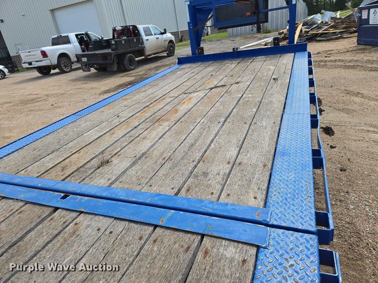 image for item EN8045 2020 Midsota TBWB-32 tilt deck equipment trailer