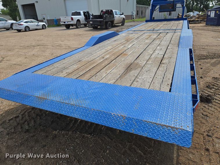 image for item EN8045 2020 Midsota TBWB-32 tilt deck equipment trailer