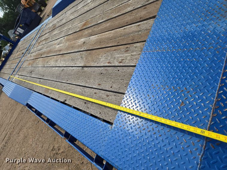 image for item EN8045 2020 Midsota TBWB-32 tilt deck equipment trailer