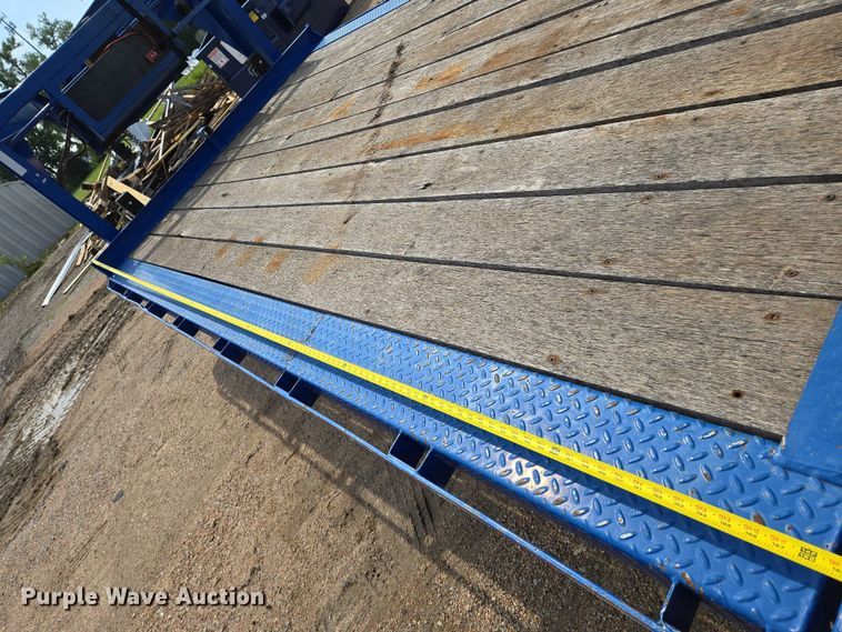 image for item EN8045 2020 Midsota TBWB-32 tilt deck equipment trailer