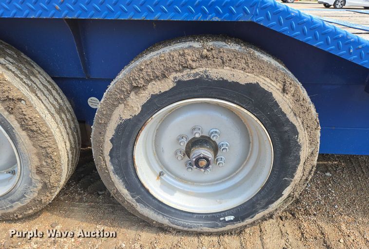 image for item EN8045 2020 Midsota TBWB-32 tilt deck equipment trailer