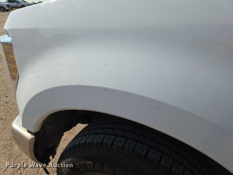 image for item EN8070 2019 Ford F250 Super Duty XL SuperCab pickup truck