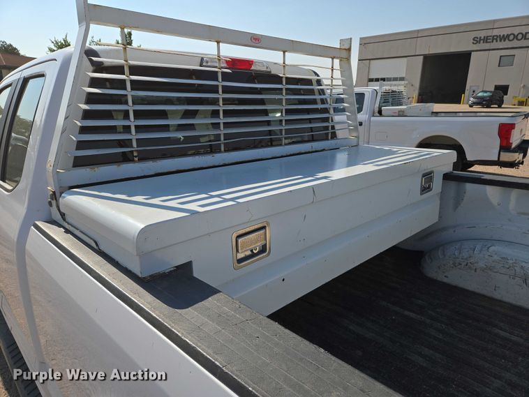 image for item EN8070 2019 Ford F250 Super Duty XL SuperCab pickup truck