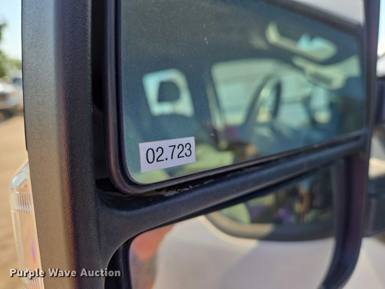 image for item EN8070 2019 Ford F250 Super Duty XL SuperCab pickup truck