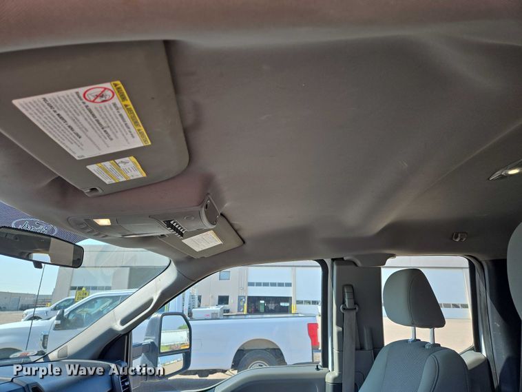 image for item EN8070 2019 Ford F250 Super Duty XL SuperCab pickup truck