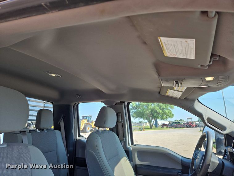 image for item EN8070 2019 Ford F250 Super Duty XL SuperCab pickup truck