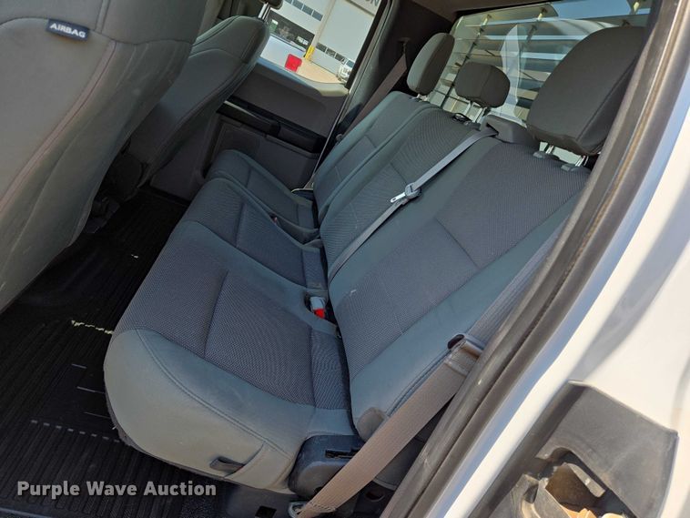 image for item EN8070 2019 Ford F250 Super Duty XL SuperCab pickup truck