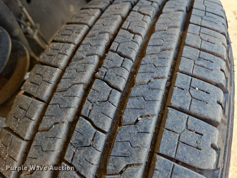 image for item EN8070 2019 Ford F250 Super Duty XL SuperCab pickup truck