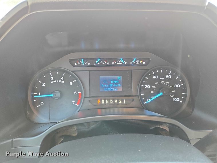 image for item EN8071 2019 Ford F250 Super Duty XL Crew Cab pickup truck