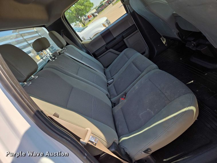 image for item EN8071 2019 Ford F250 Super Duty XL Crew Cab pickup truck