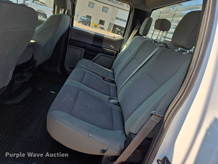 image for item EN8071 2019 Ford F250 Super Duty XL Crew Cab pickup truck