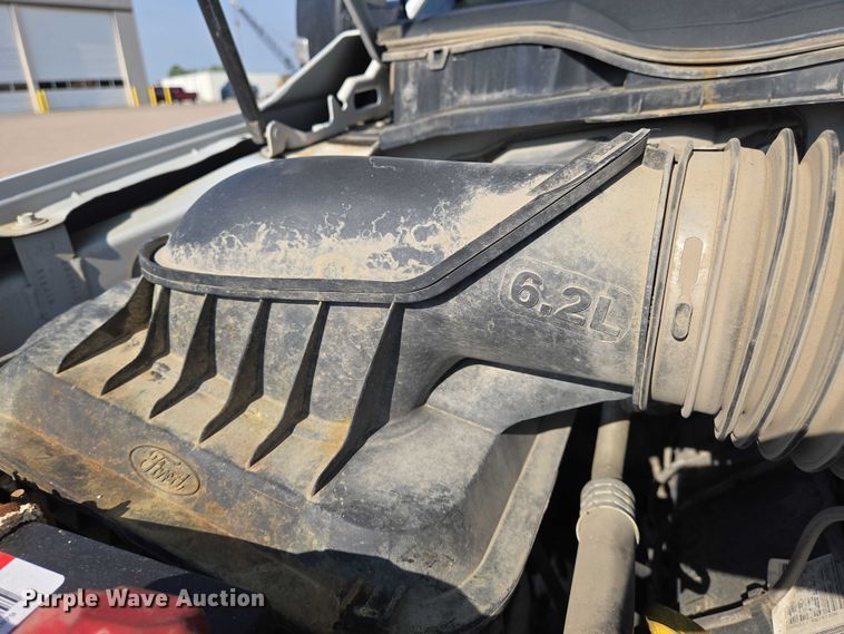 image for item EN8071 2019 Ford F250 Super Duty XL Crew Cab pickup truck