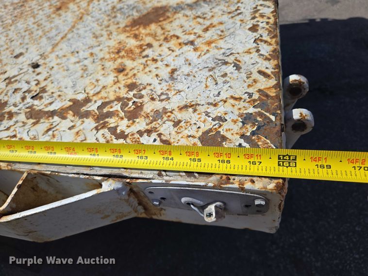 image for item EO0840 2005 Chevrolet  C4500 flatbed truck