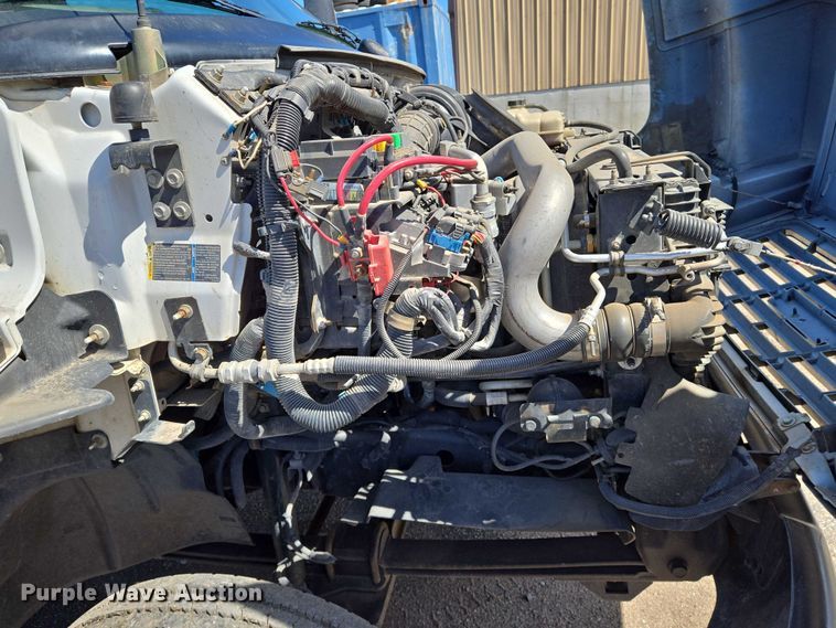 image for item EO0840 2005 Chevrolet  C4500 flatbed truck