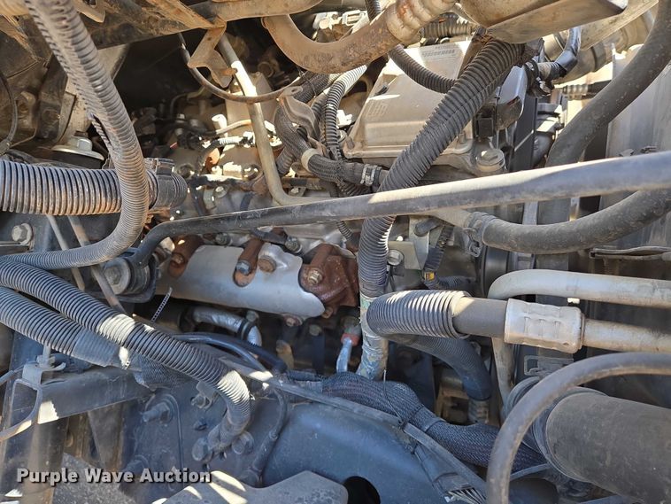 image for item EO0840 2005 Chevrolet  C4500 flatbed truck