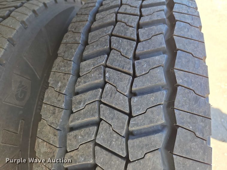 image for item EO0840 2005 Chevrolet  C4500 flatbed truck