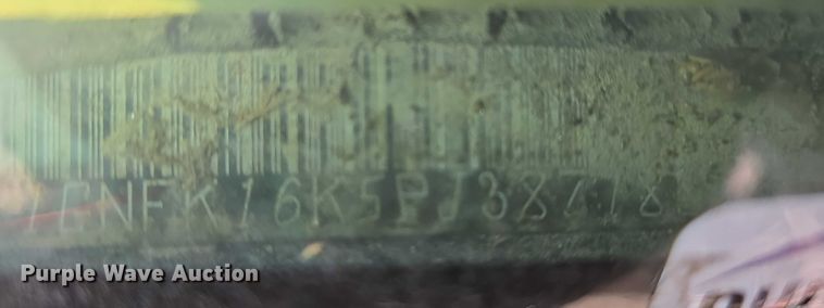 image for item EO0932 1993 Chevrolet Suburban K1500 SUV