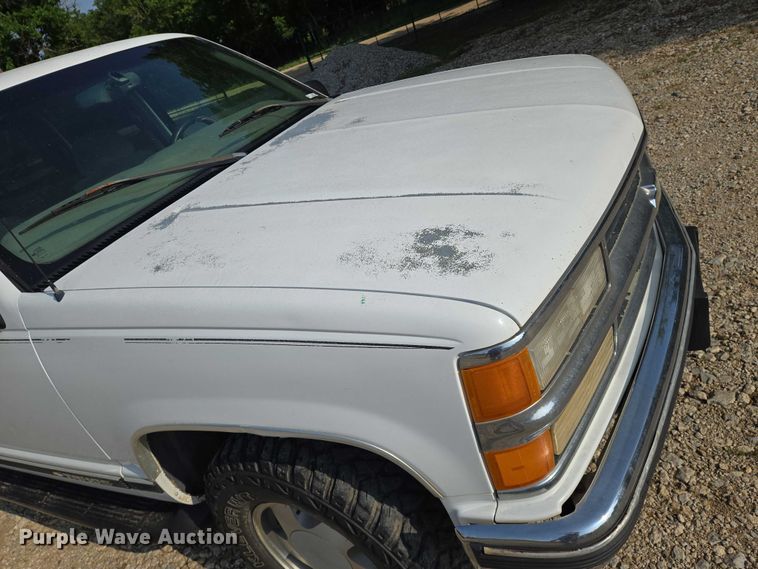 image for item EO0934 1999 Chevrolet Tahoe SUV