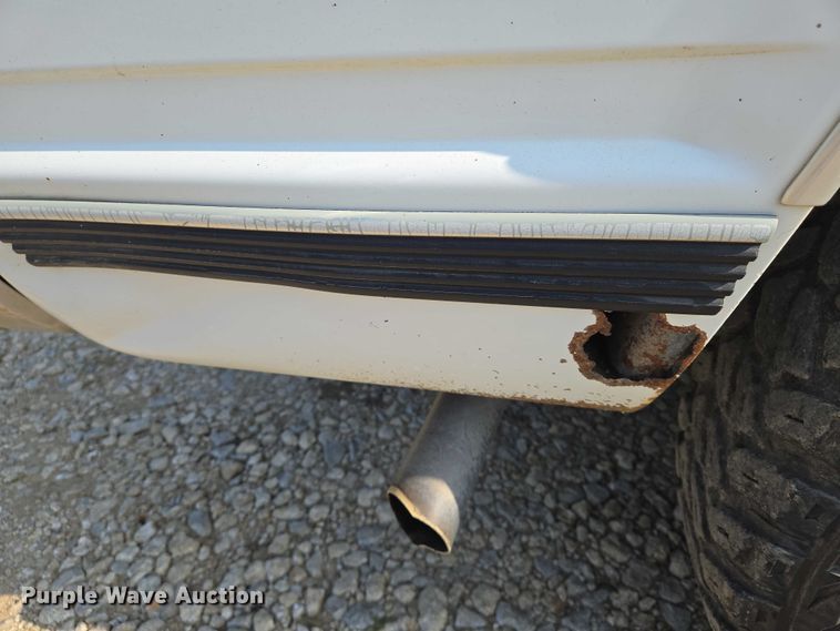 image for item EO0934 1999 Chevrolet Tahoe SUV