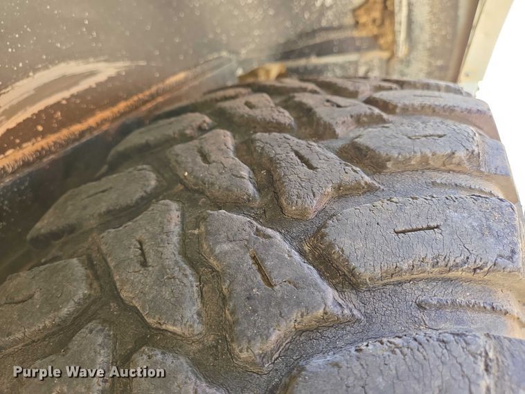 image for item EO0934 1999 Chevrolet Tahoe SUV