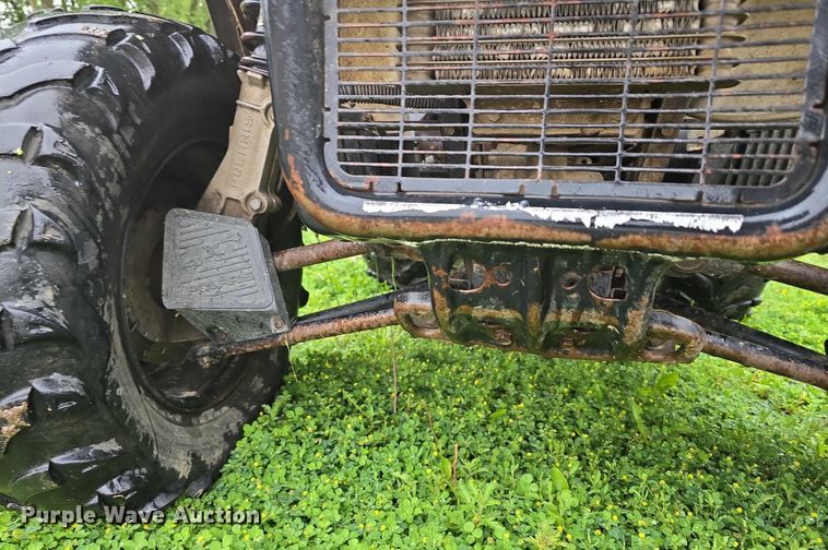 image for item EO1017 2004 Polaris Magnum 330 ATV