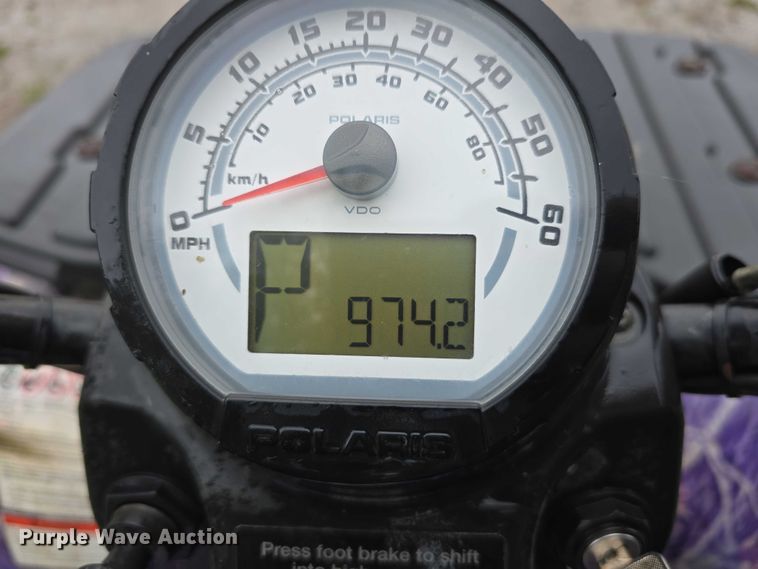 image for item EO1017 2004 Polaris Magnum 330 ATV