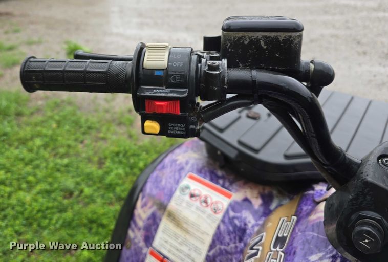 image for item EO1017 2004 Polaris Magnum 330 ATV