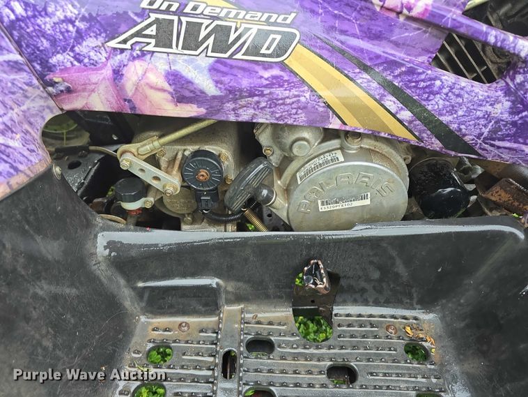 image for item EO1017 2004 Polaris Magnum 330 ATV