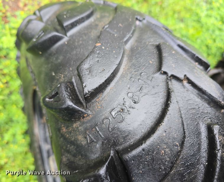 image for item EO1017 2004 Polaris Magnum 330 ATV