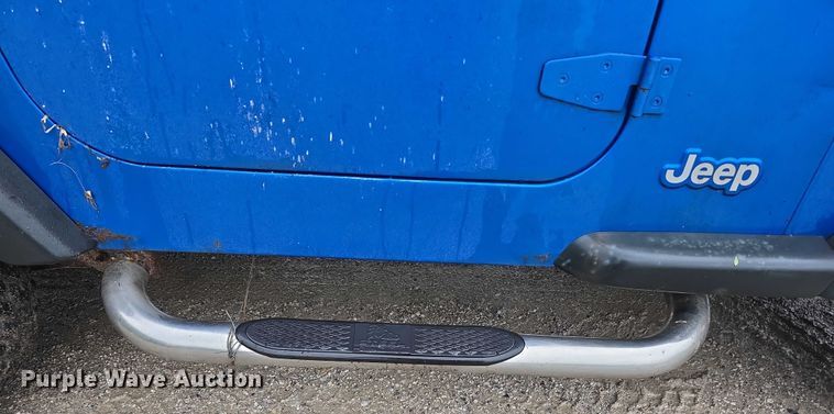 image for item EO1019 1999 Jeep Wrangler SUV