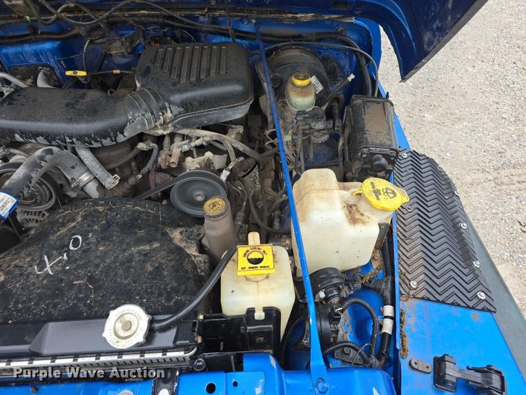 image for item EO1019 1999 Jeep Wrangler SUV