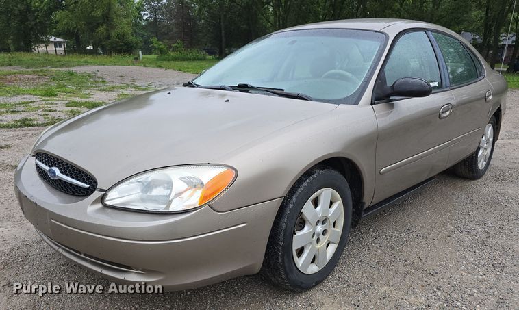 image for item EO1020 2002 Ford Taurus LX 