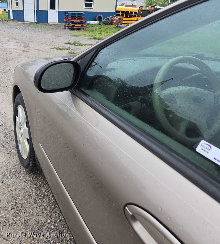image for item EO1020 2002 Ford Taurus LX 
