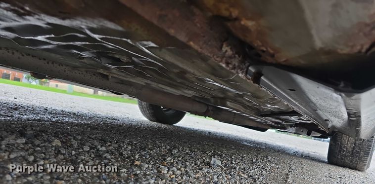 image for item EO1020 2002 Ford Taurus LX 