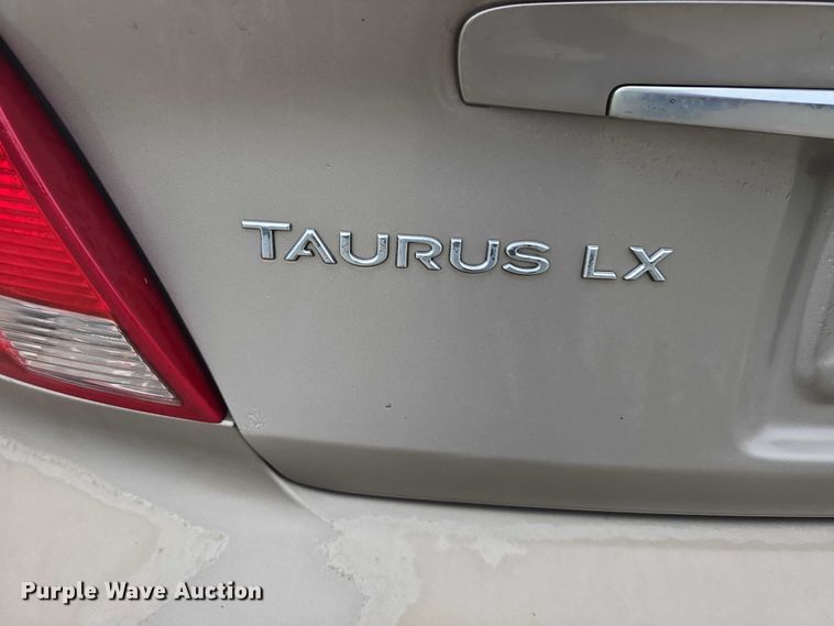 image for item EO1020 2002 Ford Taurus LX 