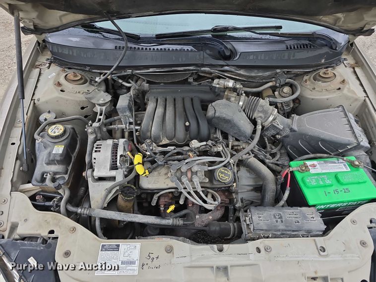 image for item EO1020 2002 Ford Taurus LX 