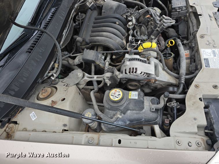 image for item EO1020 2002 Ford Taurus LX 