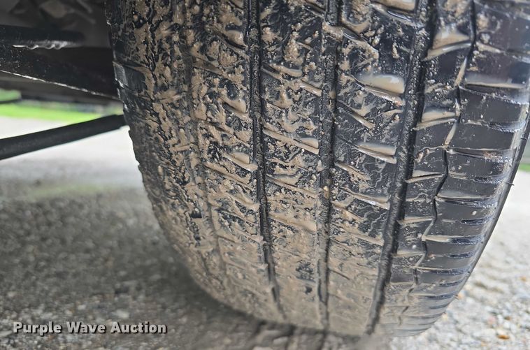 image for item EO1020 2002 Ford Taurus LX 