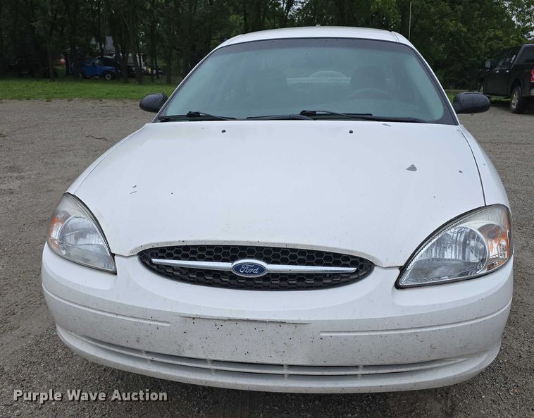 image for item EO1021 2001 Ford Taurus LX 