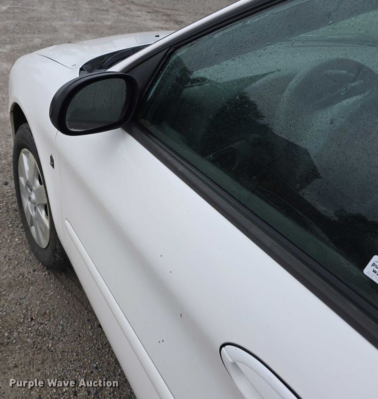 image for item EO1021 2001 Ford Taurus LX 