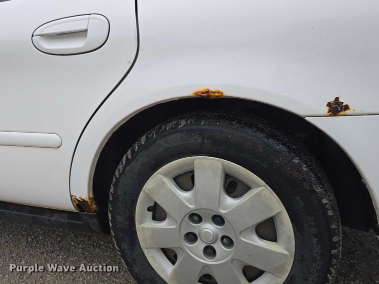 image for item EO1021 2001 Ford Taurus LX 