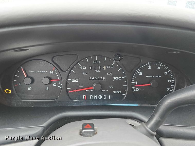 image for item EO1021 2001 Ford Taurus LX 