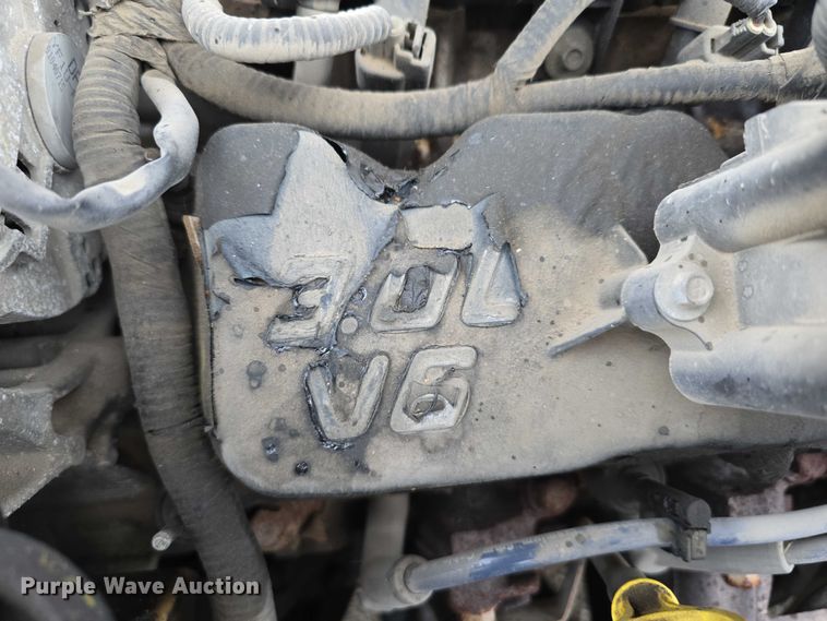 image for item EO1021 2001 Ford Taurus LX 