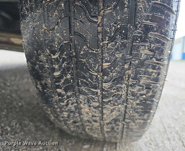 image for item EO1021 2001 Ford Taurus LX 