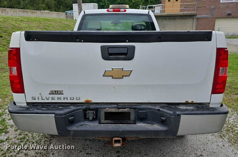 image for item EO1022 2010 Chevrolet Silverado 1500 pickup truck