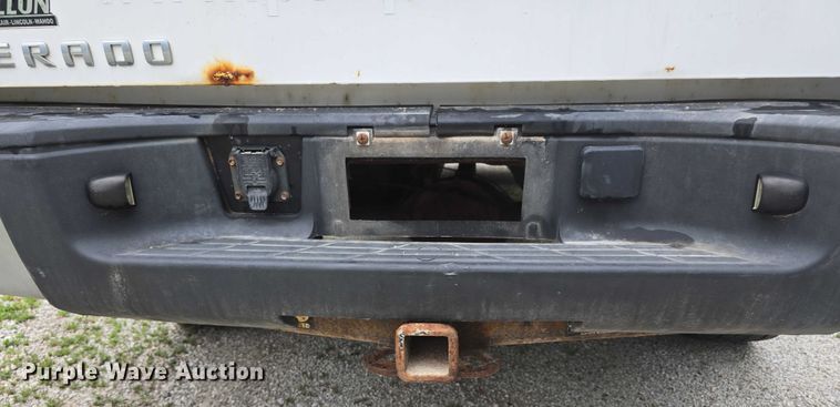 image for item EO1022 2010 Chevrolet Silverado 1500 pickup truck