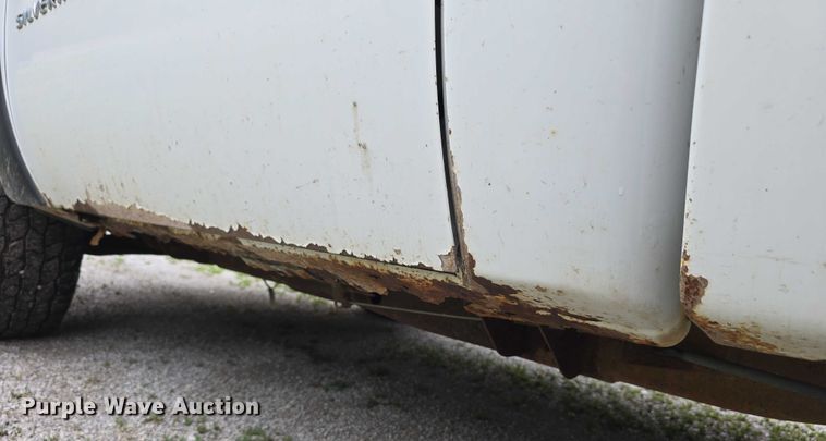 image for item EO1022 2010 Chevrolet Silverado 1500 pickup truck