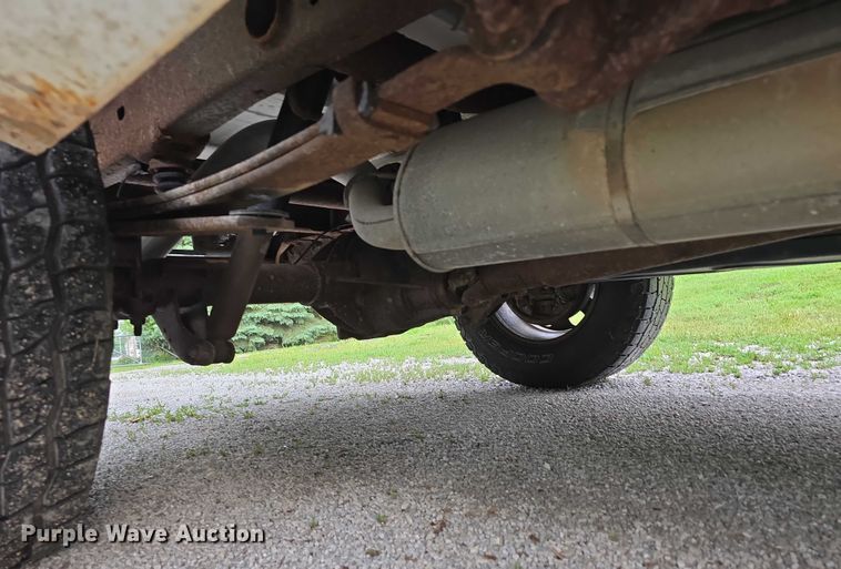 image for item EO1022 2010 Chevrolet Silverado 1500 pickup truck